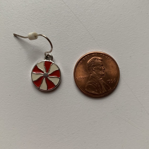 Lot of 5 pair of stylish girl dangling earrings - Picture 8 of 8